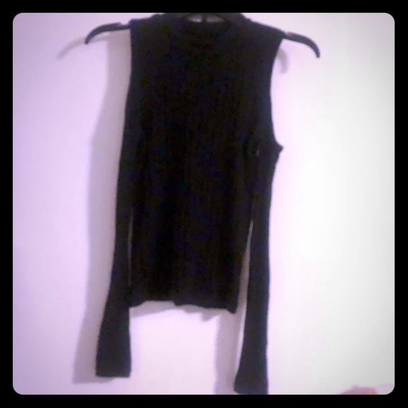 AE Ribbed Cold Shoulder Tee - Picture 1 of 4